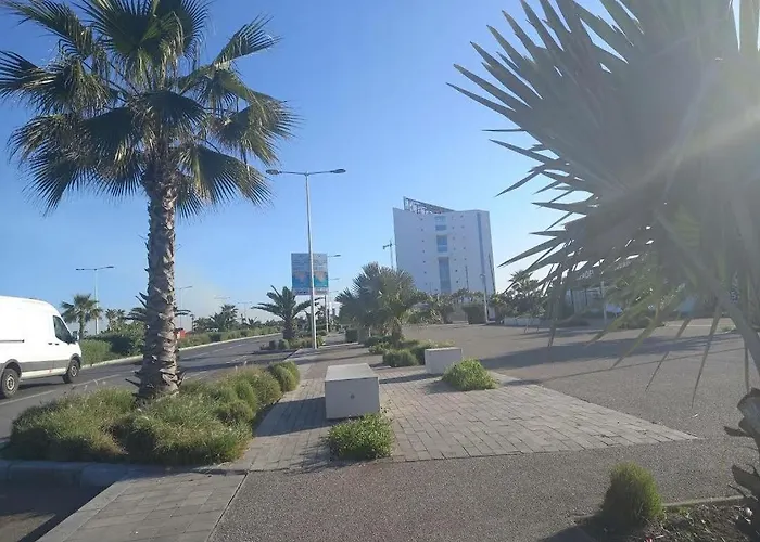 Luxury & Sweet Studio Apartment With Swimming Pool